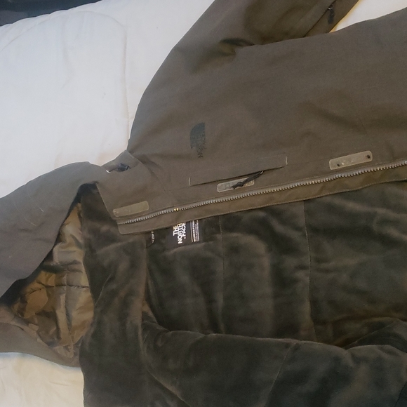 Jacket - Picture 3 of 8